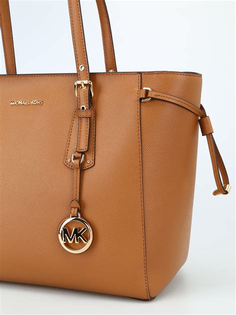 michael kors voyager medium leather tote navy blue|Michael Kors zip top tote.